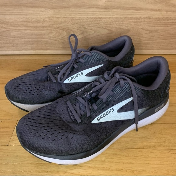 Brooks Ghost 16 Men's Sneakers - Size 11 - Picture 1 of 8